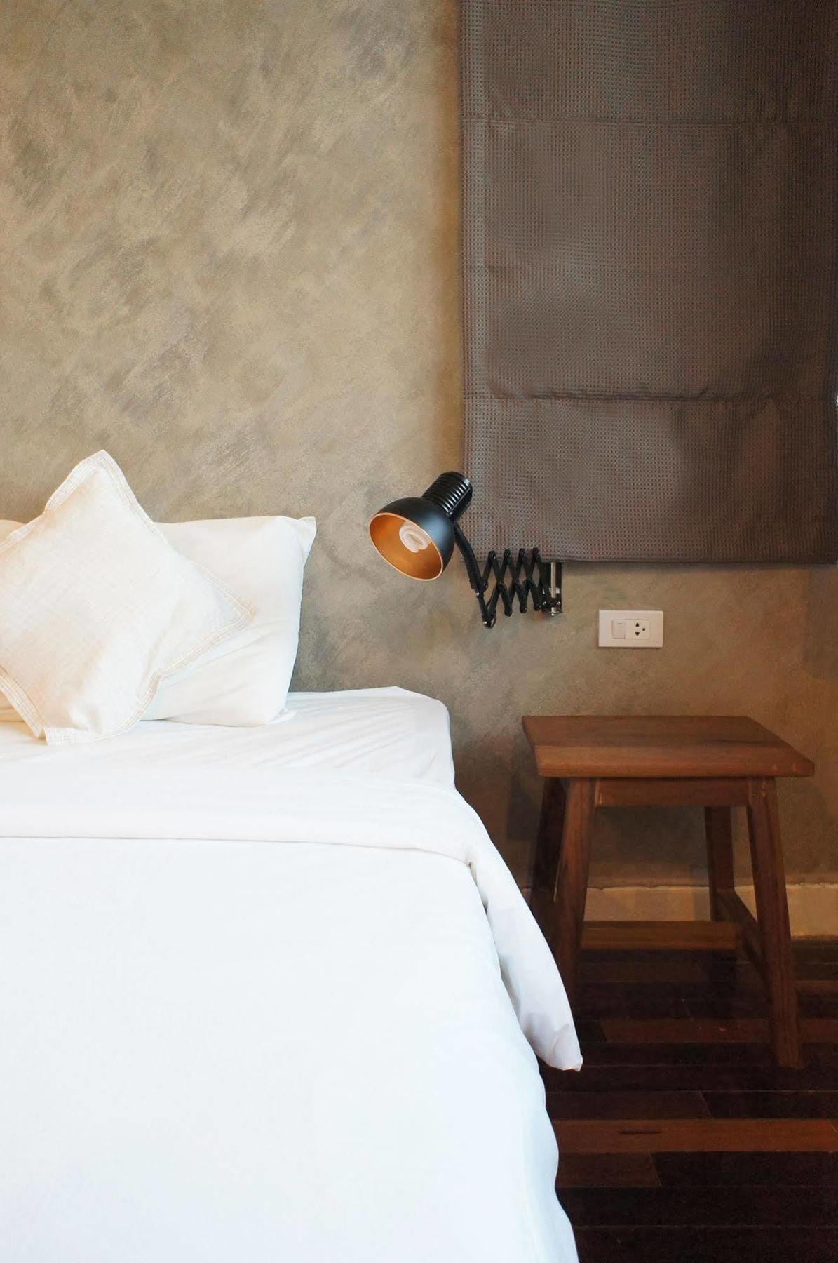 Udee Cozy Bed & Breakfast チエンマイ エクステリア 写真